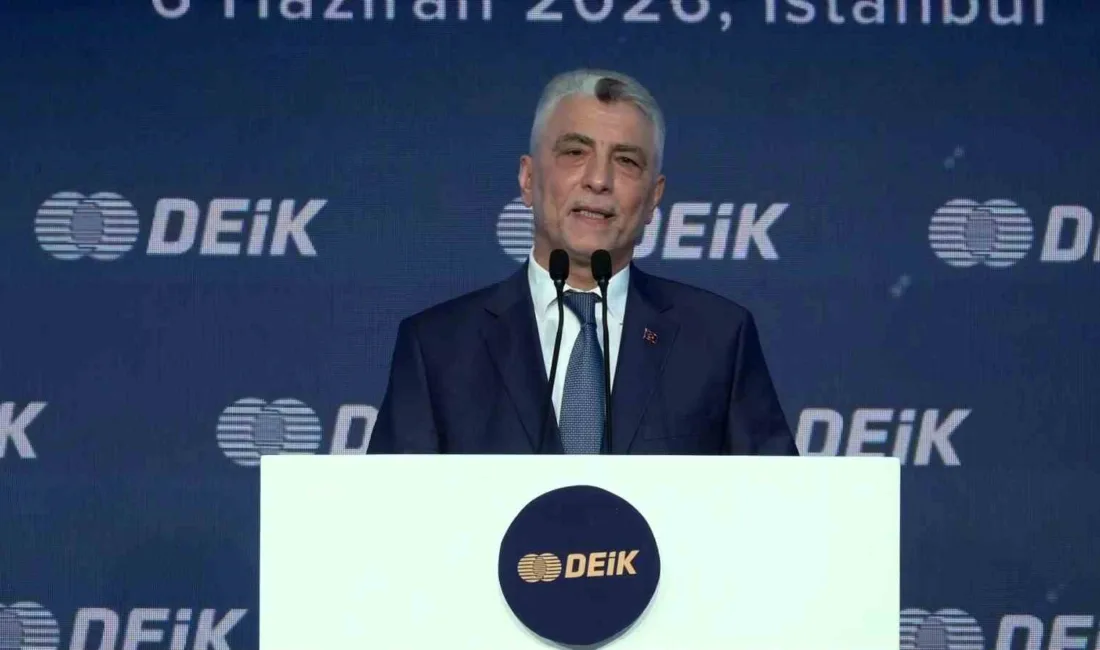 Ticaret Bakanı Bolat: “İhracatçılarımız Cumhuriyet tarihinin günlük ihracat rekorunu yenilediler” Ticaret Bakanı Ömer Bolat, “22 Mayıs Cuma günü ihracatçılarımız 2