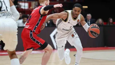 Trabzonspor Basketbol Takımı, son olarak ASVEL forması giyen 32 yaşındaki